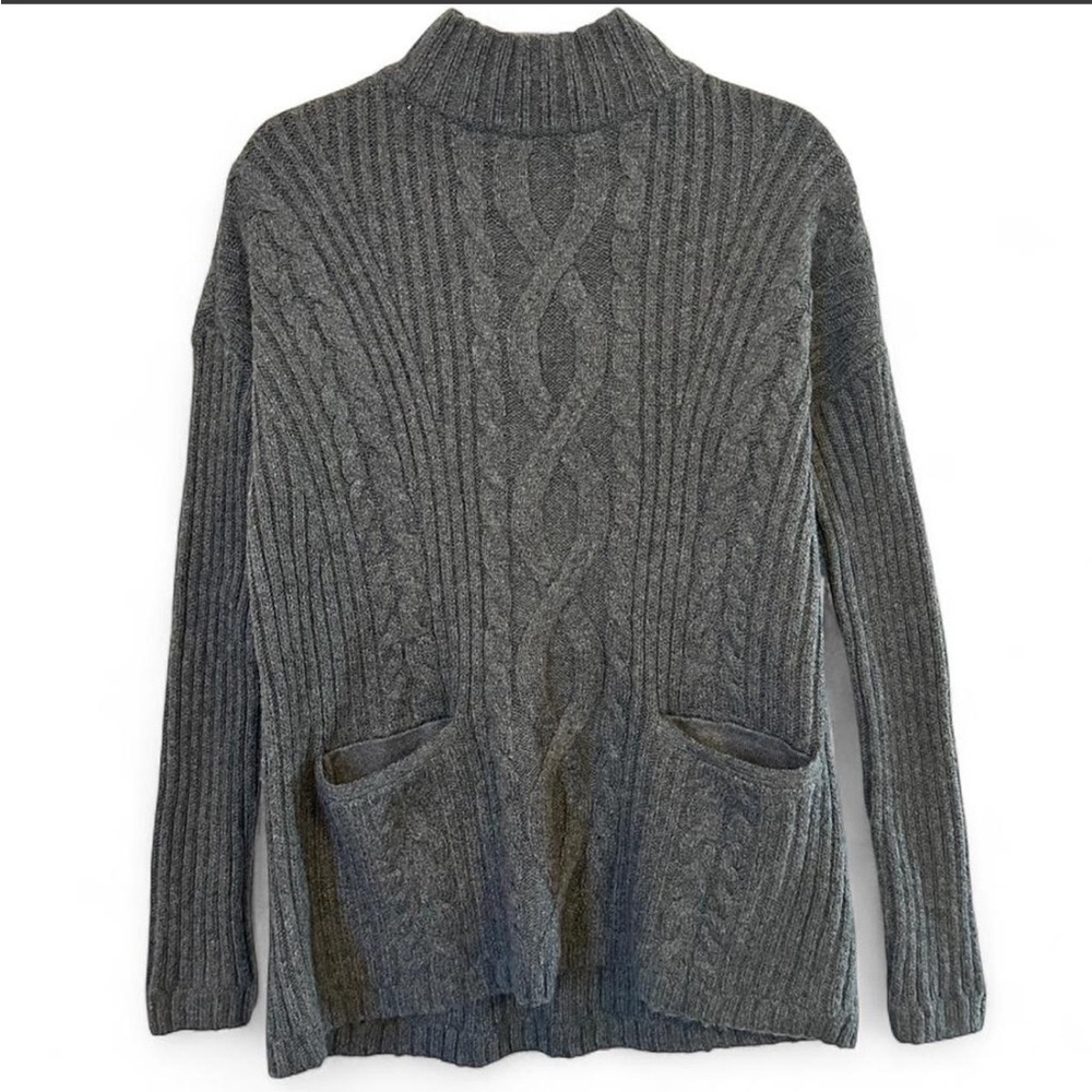 NWT Abercrombie & Fitch Charcoal Turtleneck/Mockneck Sweater